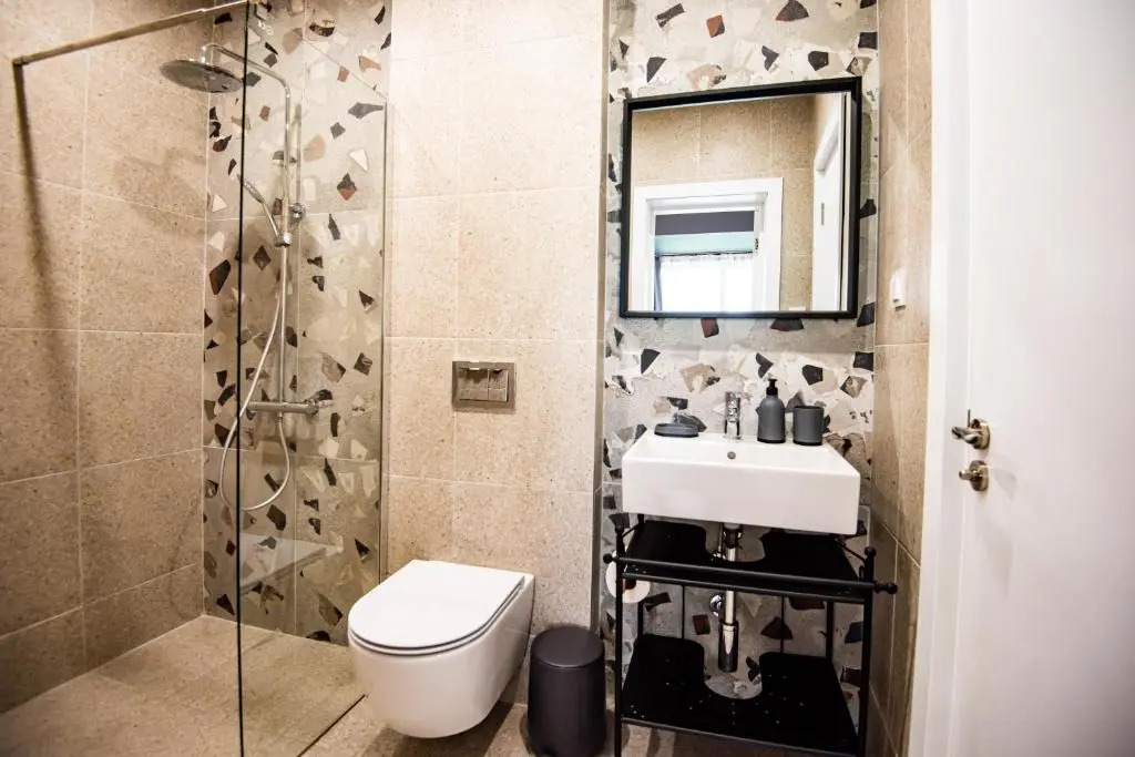Guest House 7