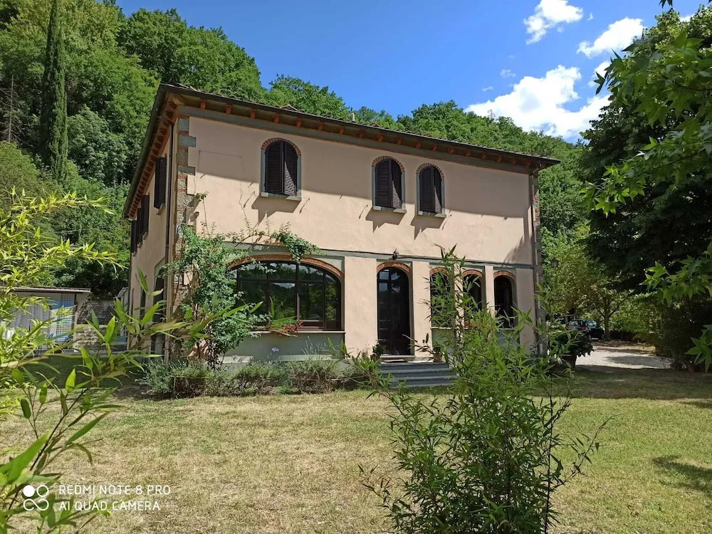 Villa La Ginestra - Charming Country Home