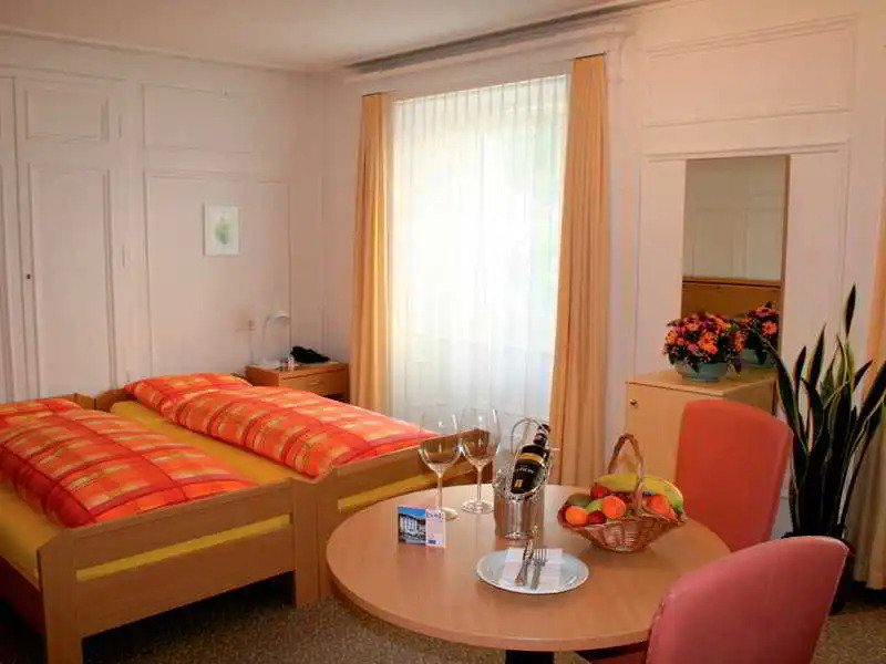 Hotel Suisse, Swiss Alpine Charm