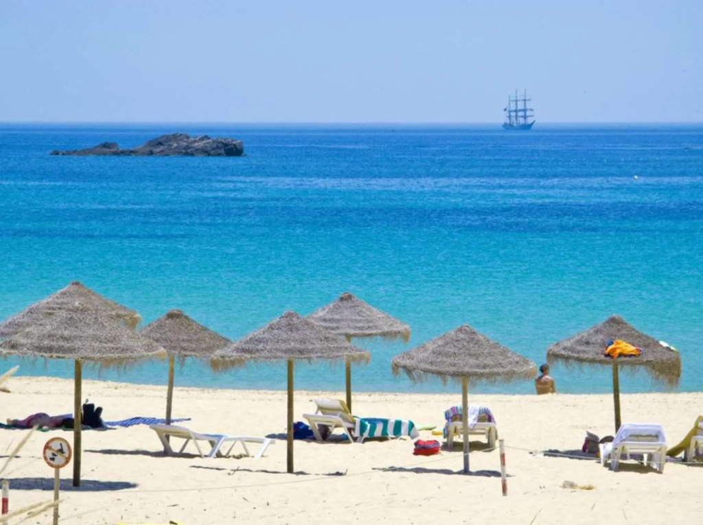 Villa Pura (AL) in Quarteira