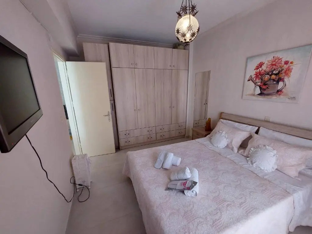 Eugenia Apartment 2