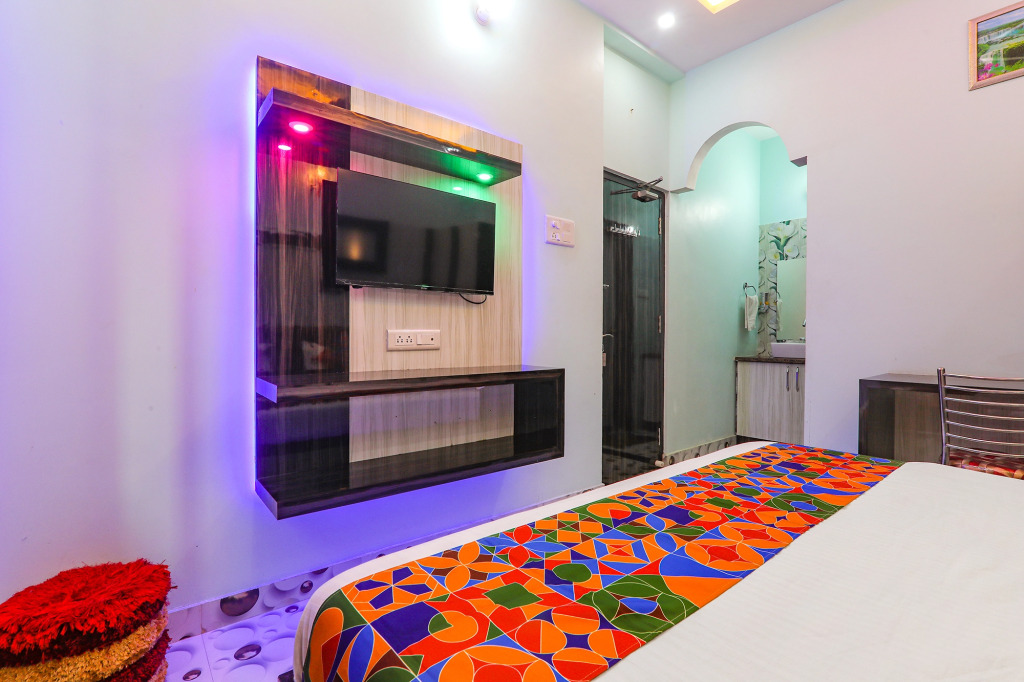 FabHotel Lumbini International - Nr Sarnath Museum