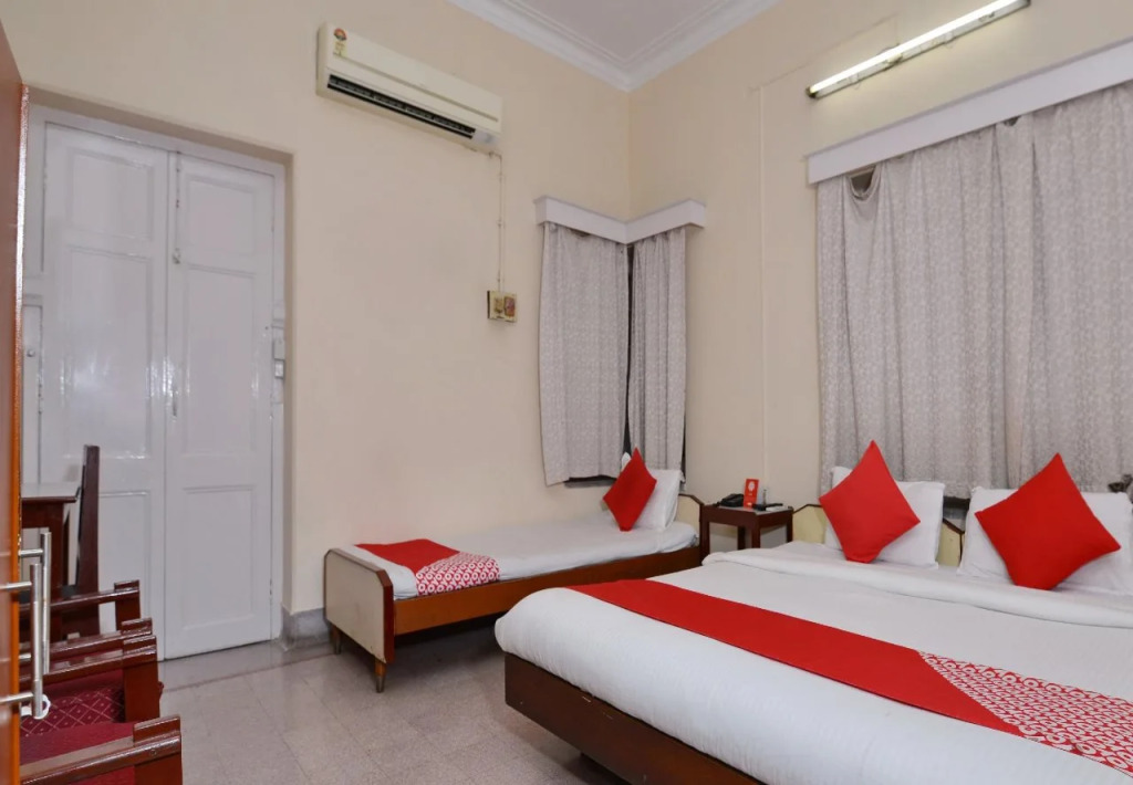 OYO 10826 Sona Guest House
