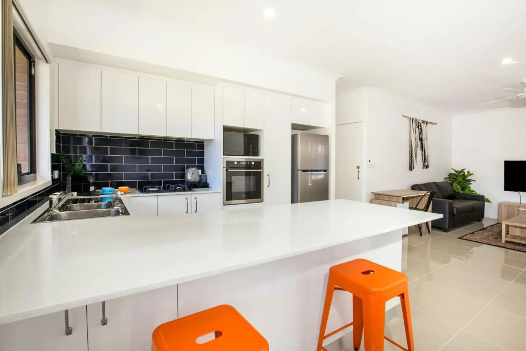 Villa Mare I 4 Mins to Beach