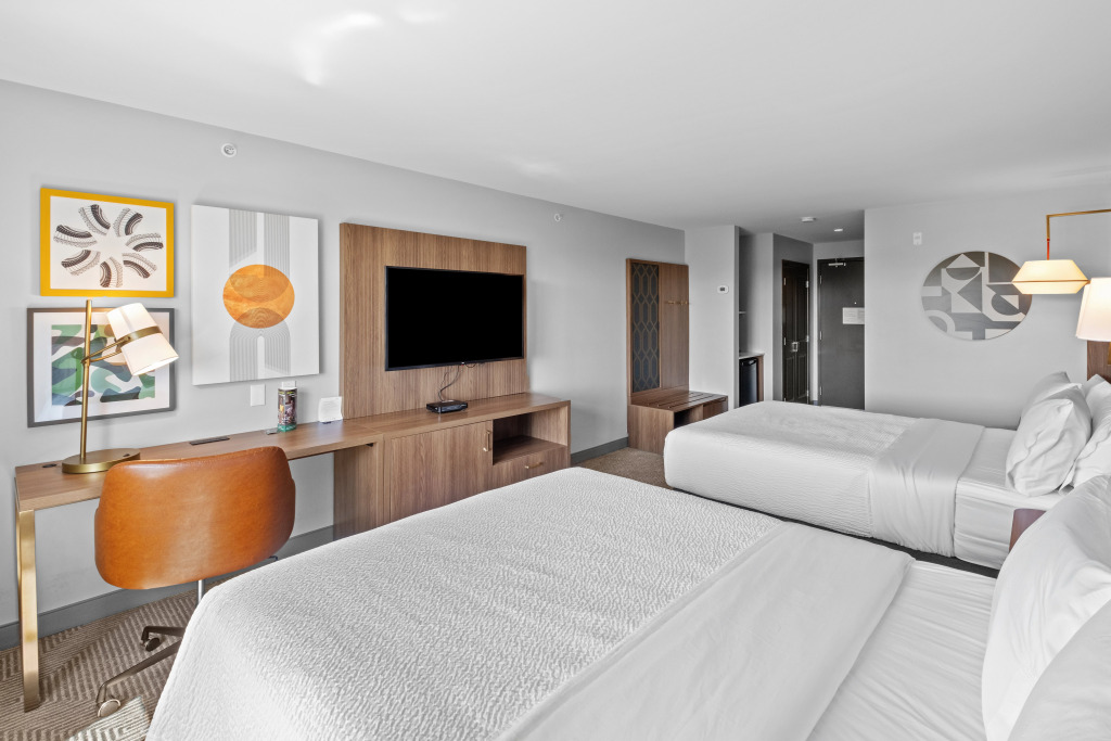 Holiday Inn Hotel & Suites Surrey East - Cloverdale by IHG