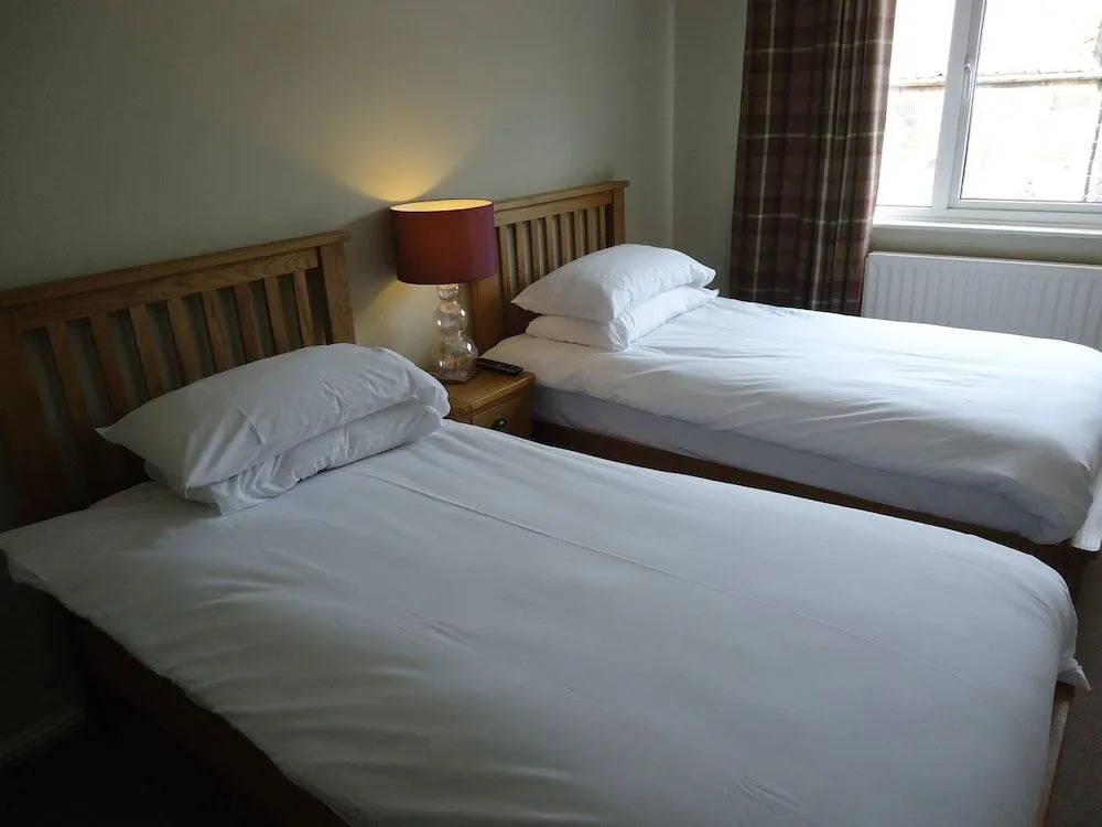 Royal Oak Hotel