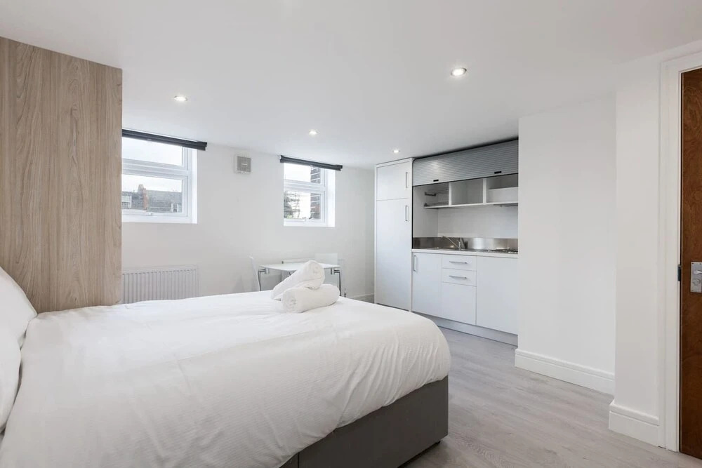 Clean Studio Flat - Camberwell! 2c