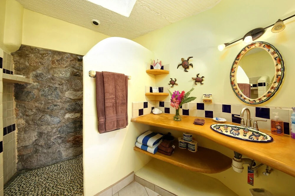 Caracol Estates