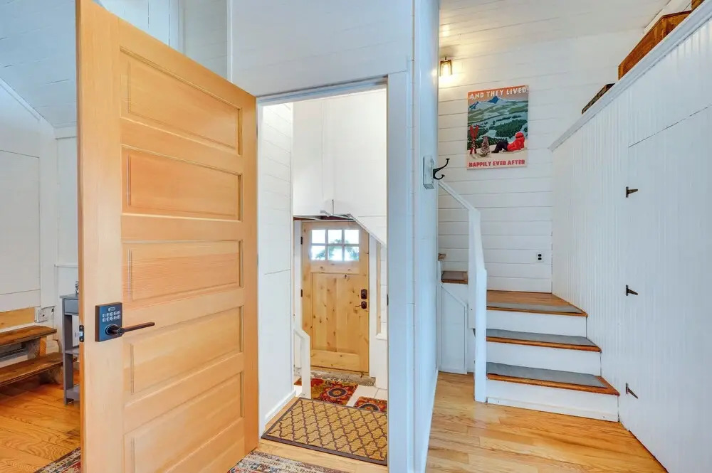 1 Mi to Cranmore Mountain: Charming Conway Apt!