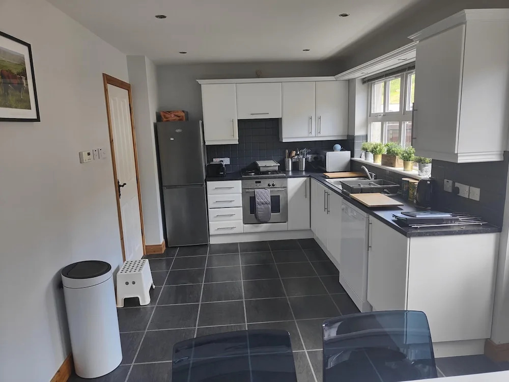 Castleview Large 3 Bedroom Family House - Glenarm