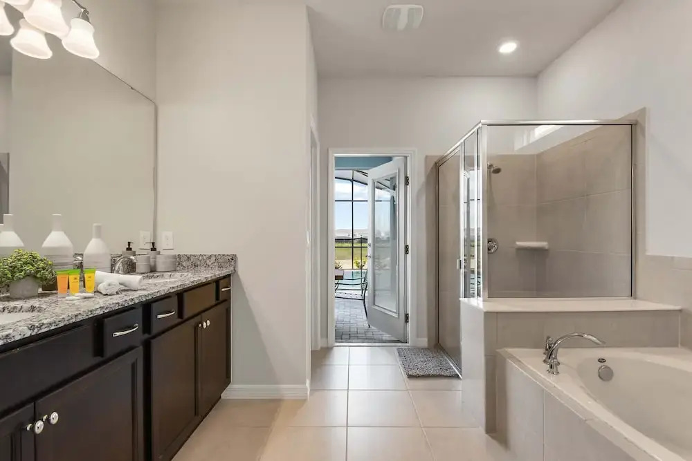 Fabulous10br Windsor Island Villa Pool/Games&More