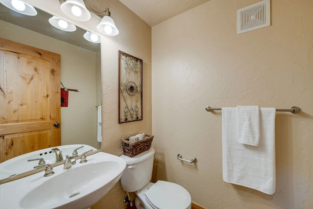 Cozy Park City Townhome By Dining, Shops & More