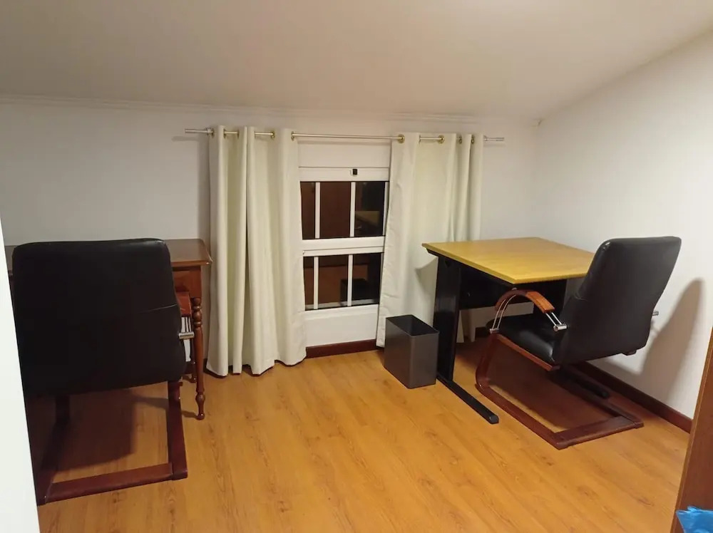 Charming 3-bed Apartment With sea & Mountain View