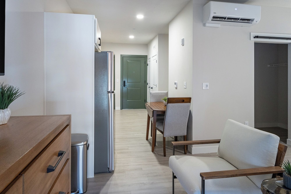 Landing Furnished Apartments near Downtown Salt Lake