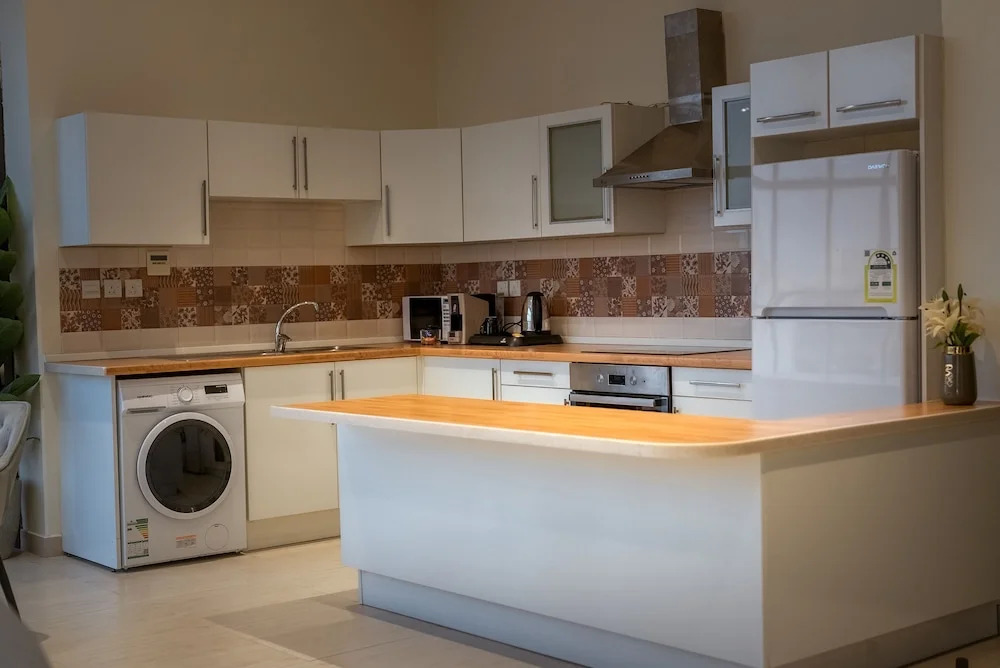 Tura Residence