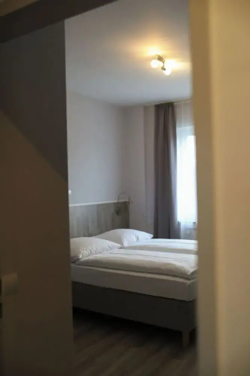 Skyline Hotel
