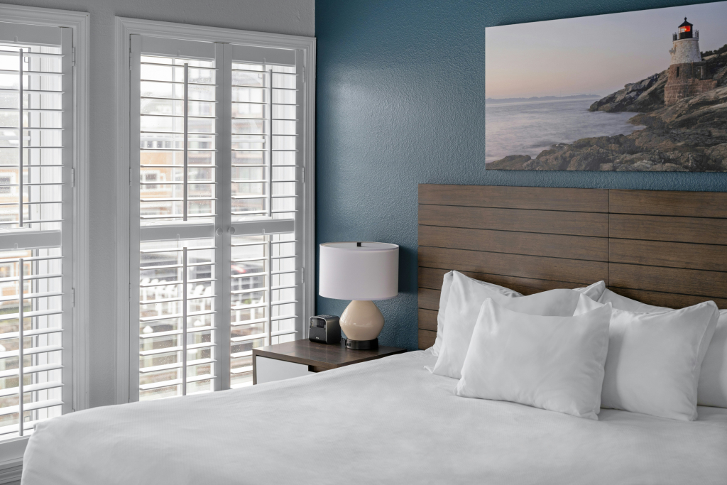 Club Wyndham Newport Onshore