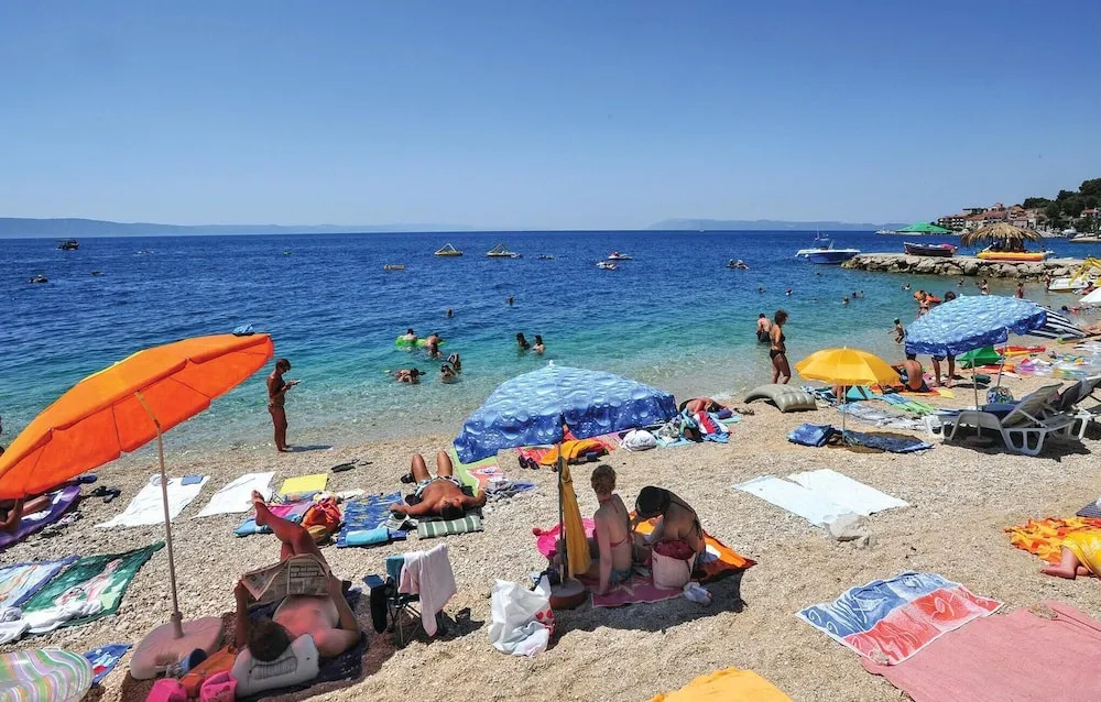 One-Bedroom Holiday Home In Podgora