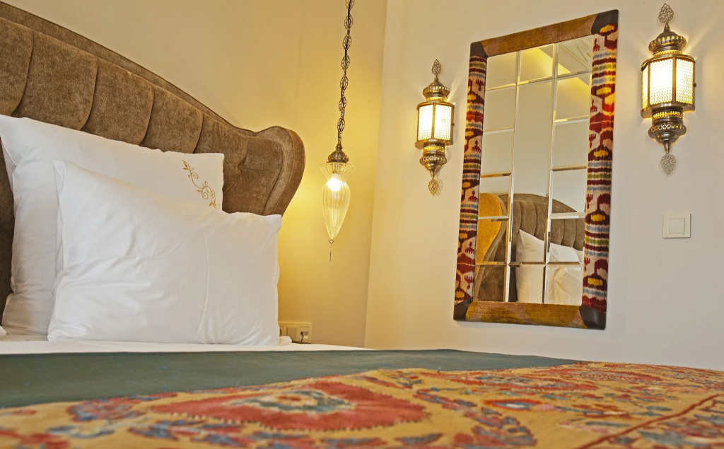 Azade Premier Hotel