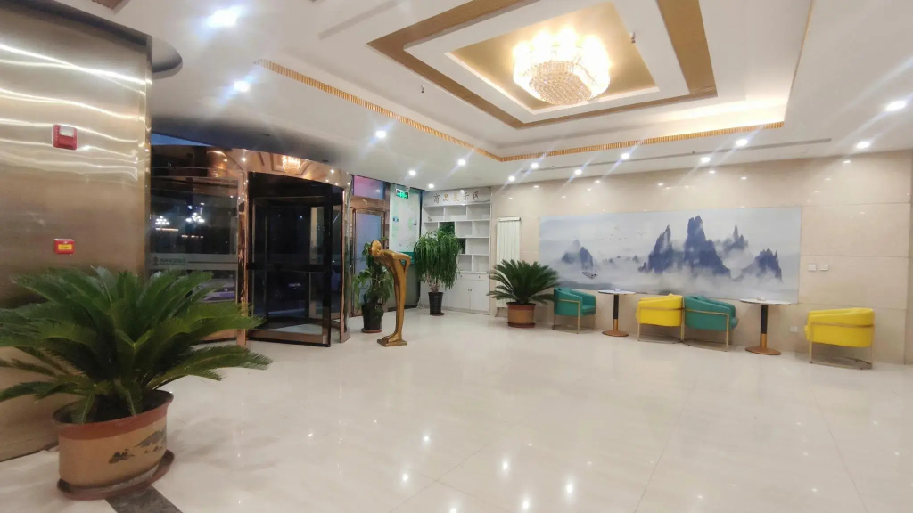 GreenTree Alliance ZhangJiaKou Jingkai District Weisan Road Railway Station Hotel