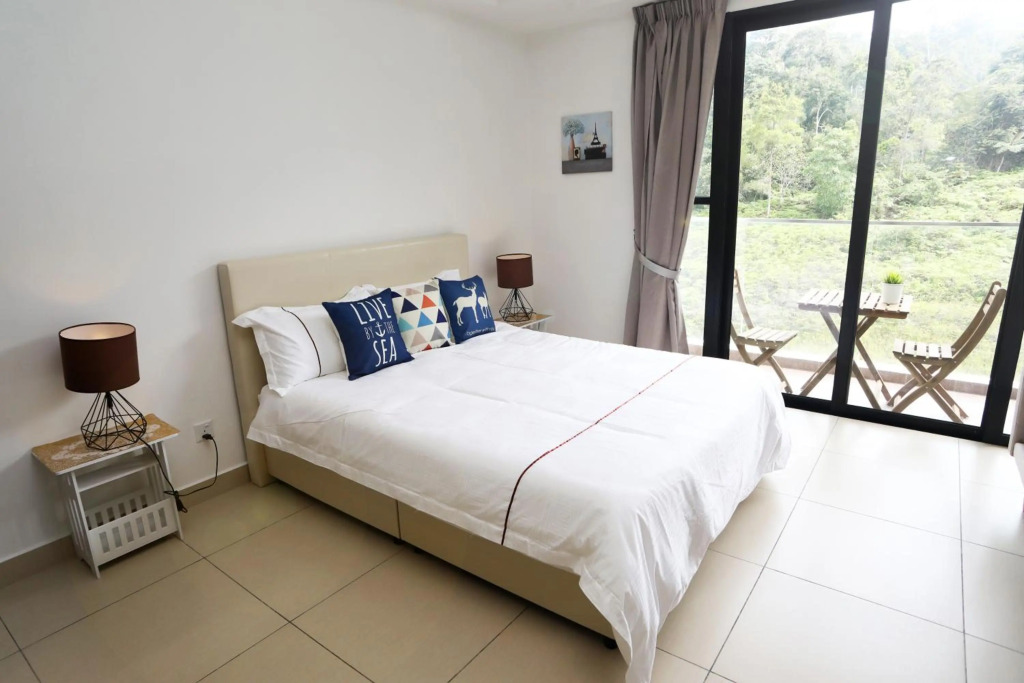 Stylish Cozy Home @ Midhills Genting | 8 Mins To Skyway/Gpo