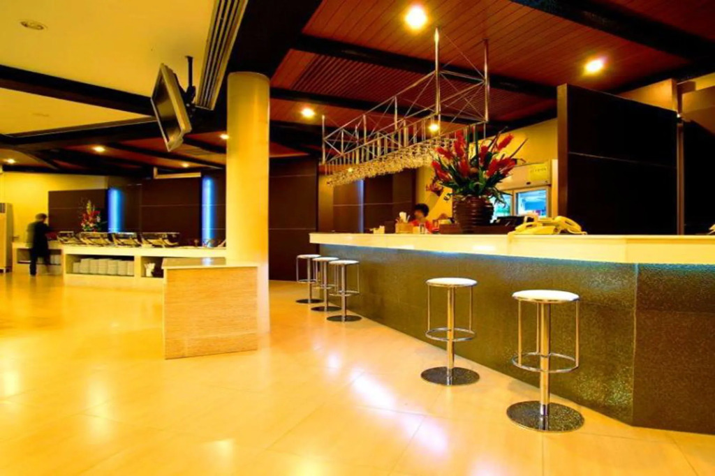Sir James Resort