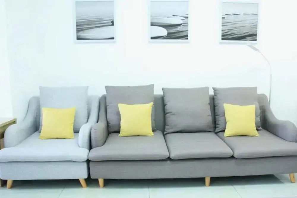 Xinhe Apartment