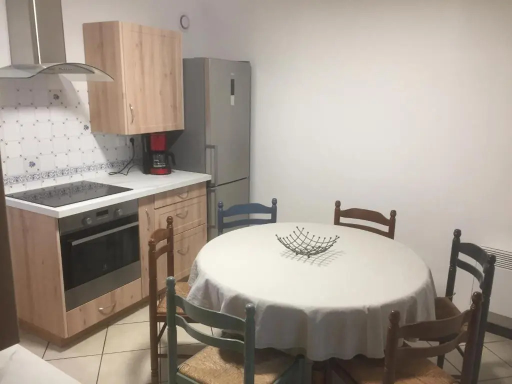 Maison 5 pièces dans hameau pittoresque très calme