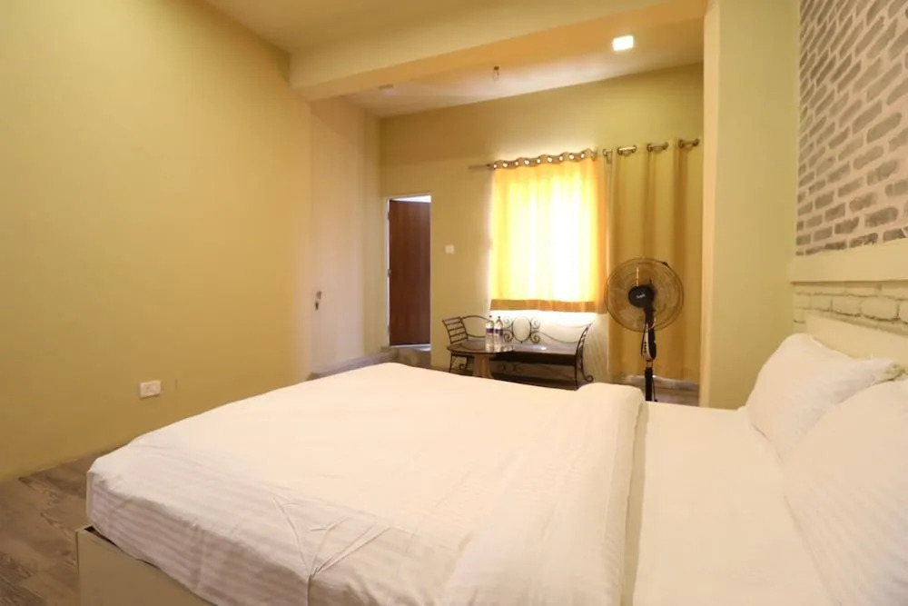SPOT ON 454 Surya Moon Inn