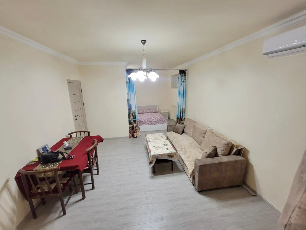 Sunny Apartment close to Erebuni mall
