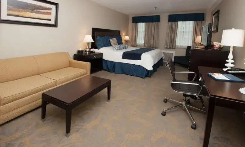 The Litchfield Inn, Bw Premier Collection