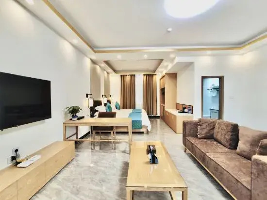 Golden Boat Villa