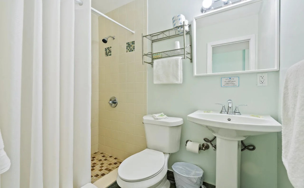 Hollywood Beachside Boutique Suite