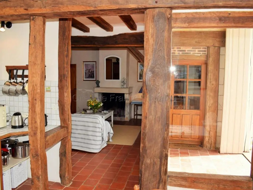 Maison en campagne avec cheminée et animaux acceptés - FR-1-381-440
