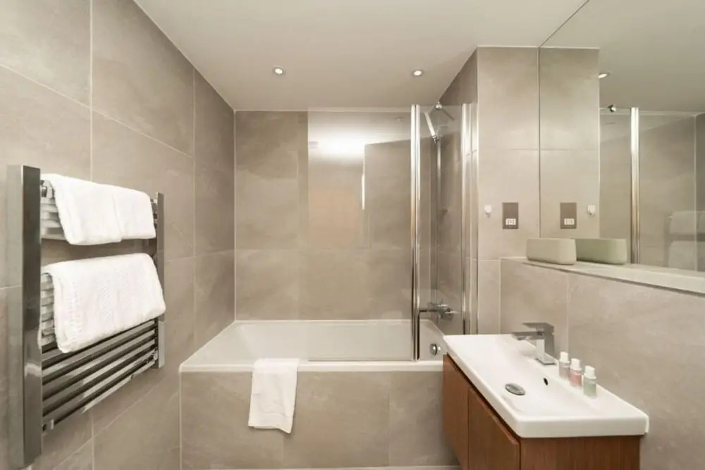 The Hampstead Hideout Glamorous 3bdr Flat With Balcony