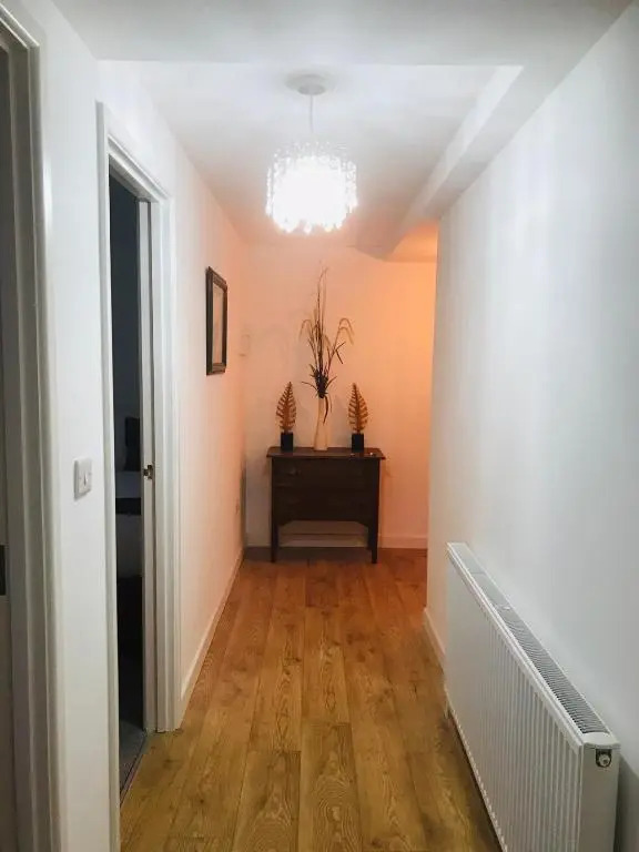 Beautiful Apartment,no 1, With Parking