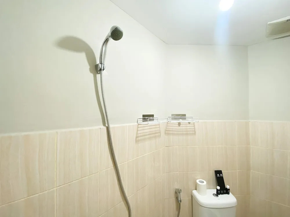 Fully Furnished And Homey Studio Grand Kamala Lagoon Apartment