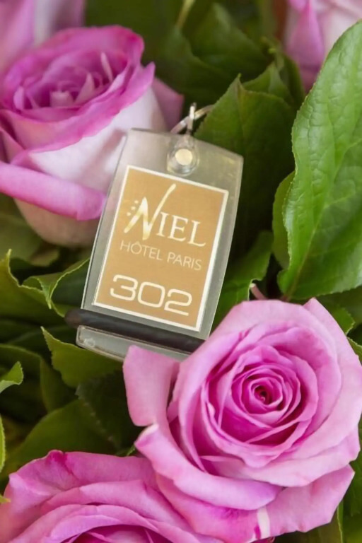 Elysees Niel Hotel
