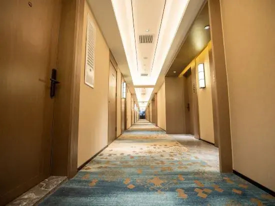 REX Hotel
