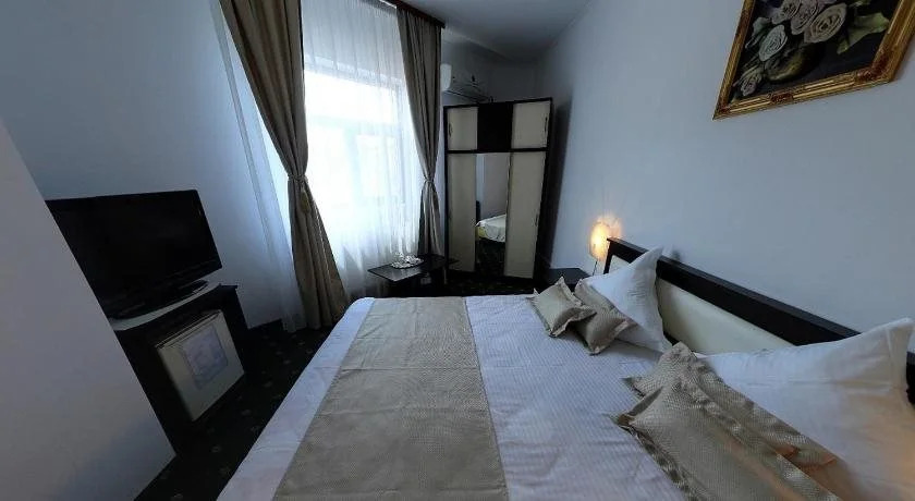 Hotel Duet