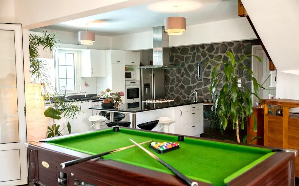 Villa With 4 Bedrooms in La Saline-les-bains, With Wonderful sea View, Private Pool, Enclosed Garden