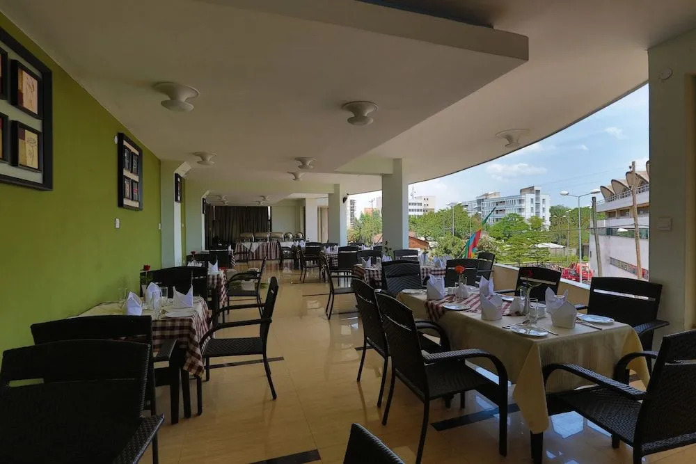 Rahnile Hotel