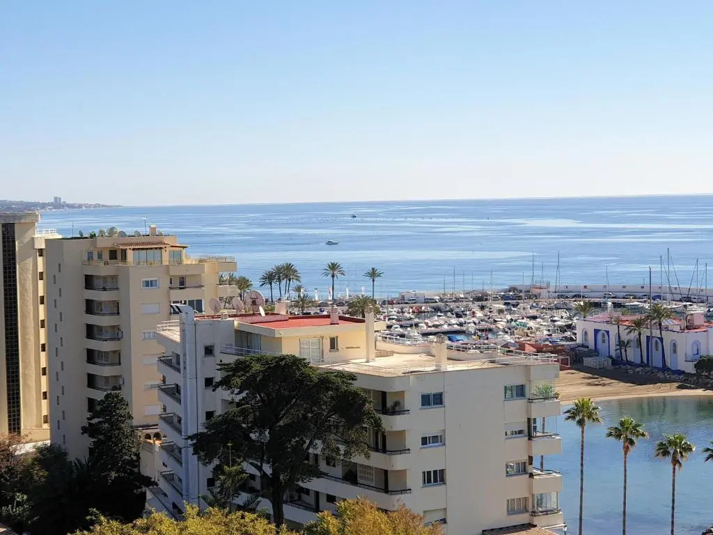 Skol 727 Lovely 2 Bedroom Duplex in Marbella Center