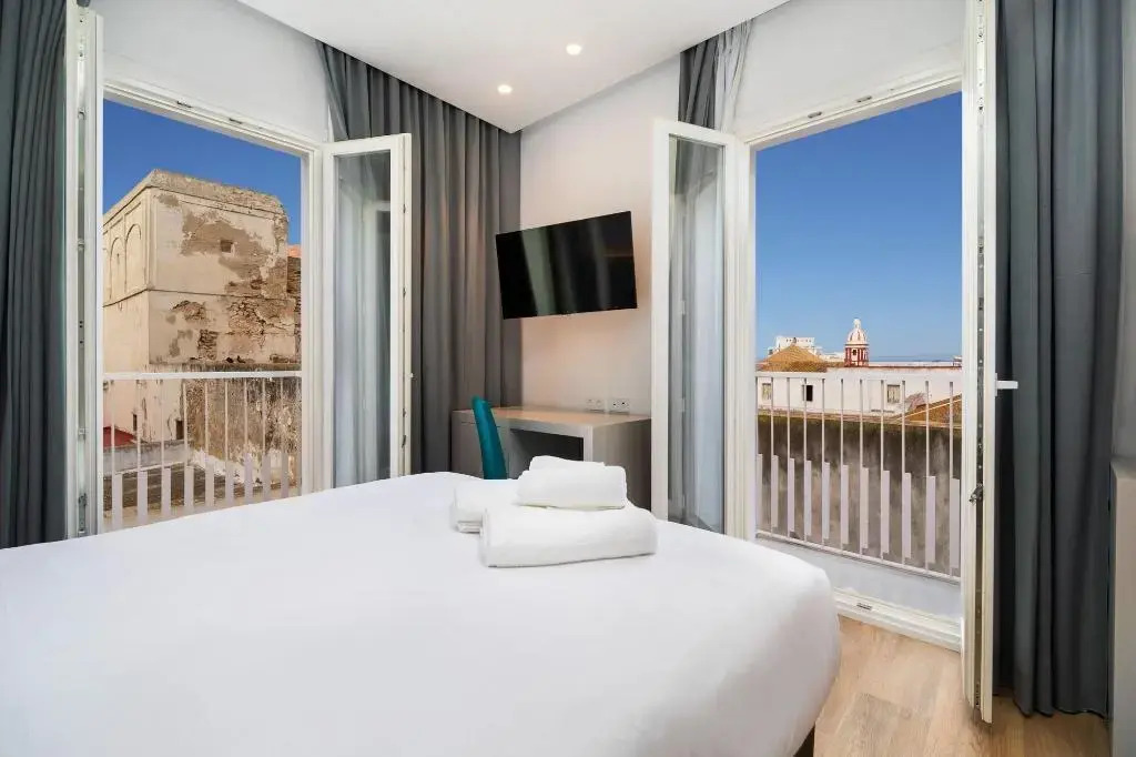 Dormos Hotel
