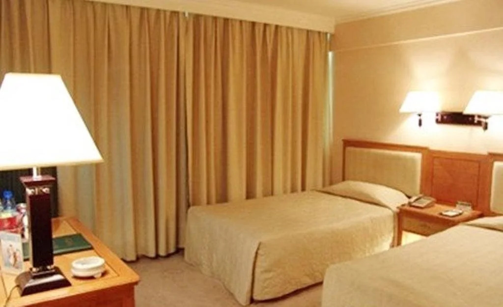 Oasis Hotel