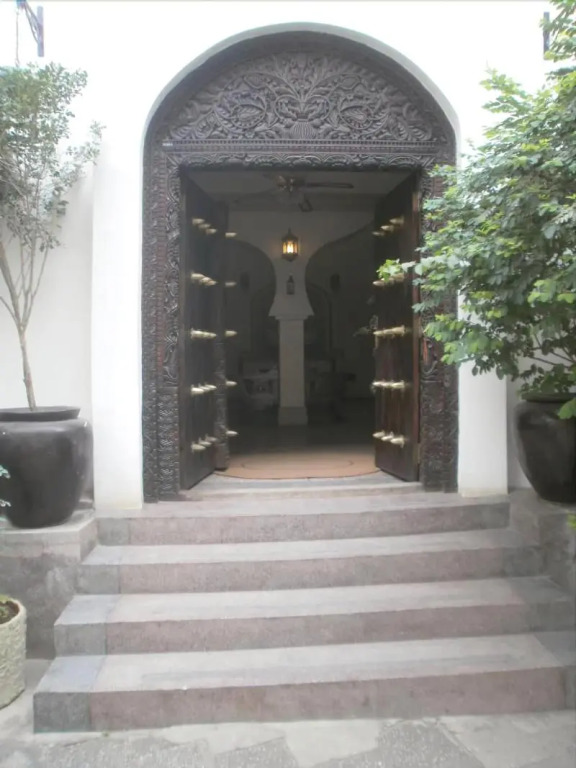 Asmini Palace Hotel