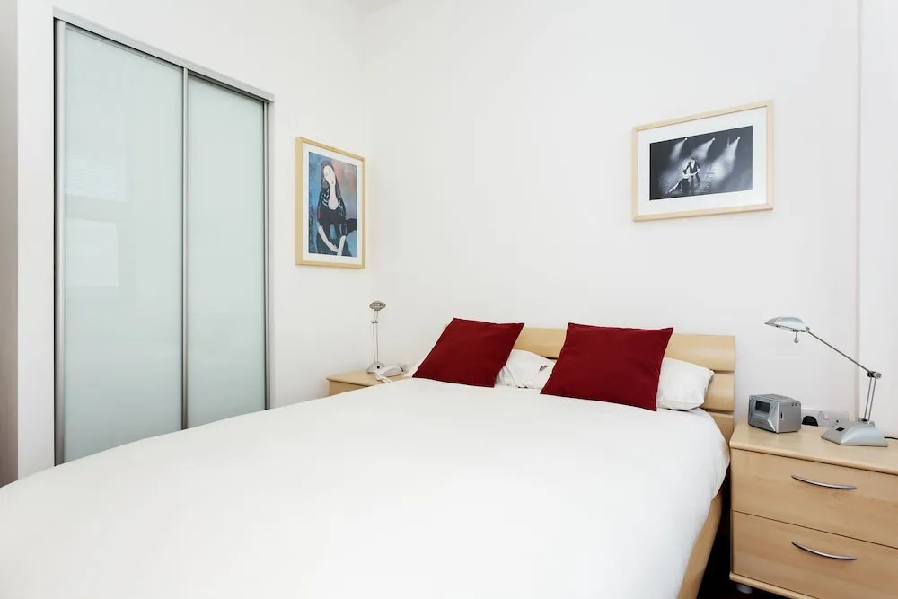 Veeve - Pentonville Pad