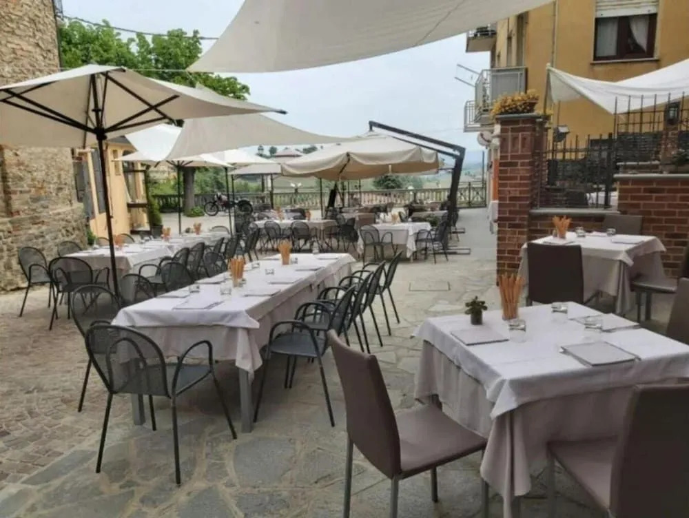 B&B lAngolo di Rosina con ristorante
