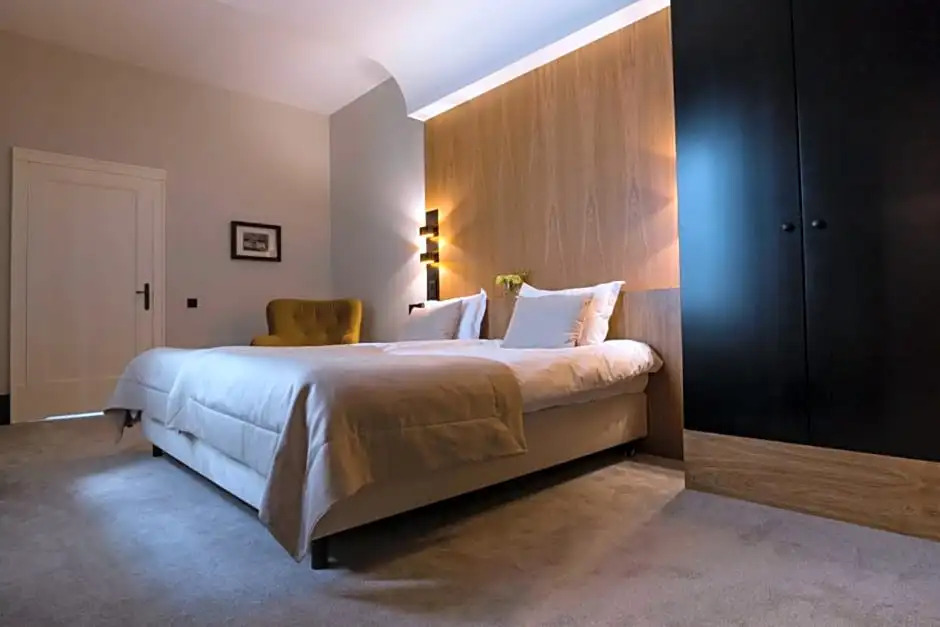 Hotel Nihil Novi