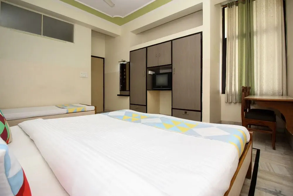 OYO Home 18384 Fabulous Stay